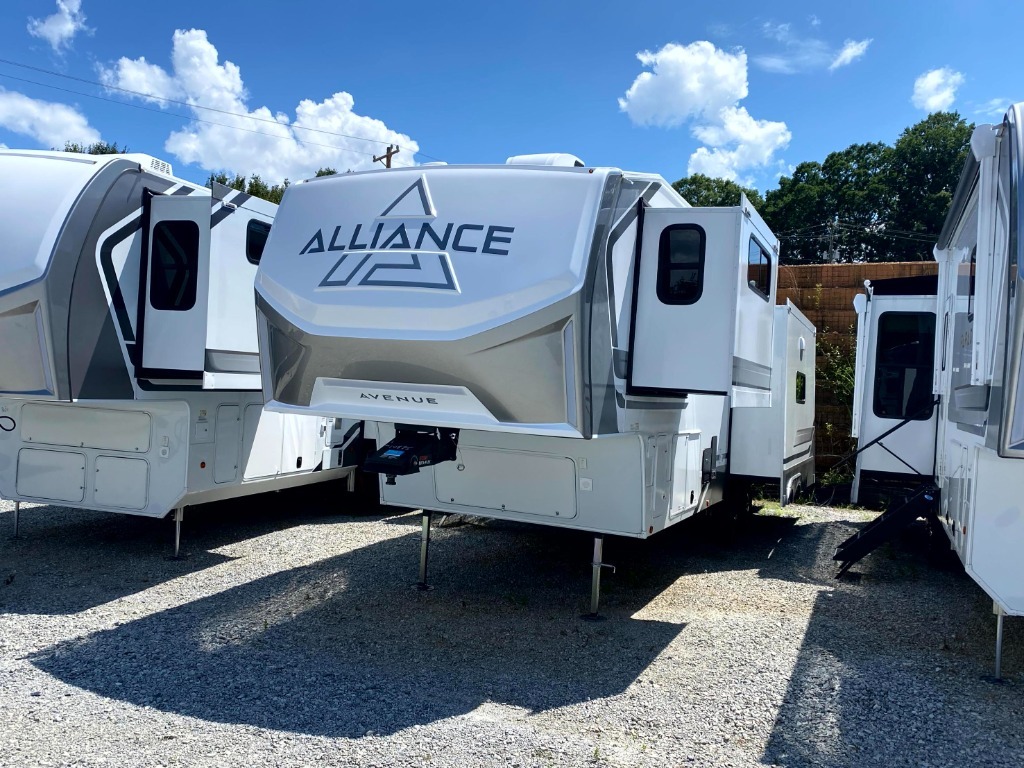 2027 Alliance Rv Avenue 32RLS in hendersonville NC