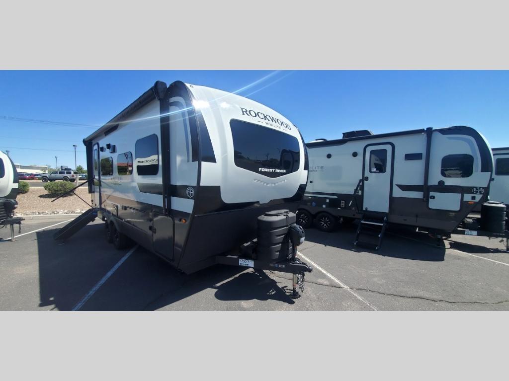 2026 Forest River Rv Rockwood Mini Lite 2205S in cottonwood AZ