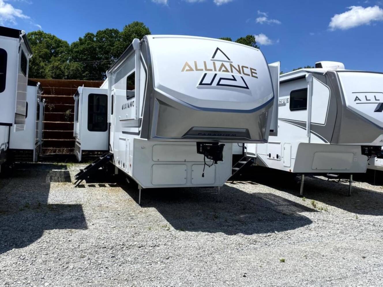 A photo of this 2027 Alliance Rv Paradigm 310RL