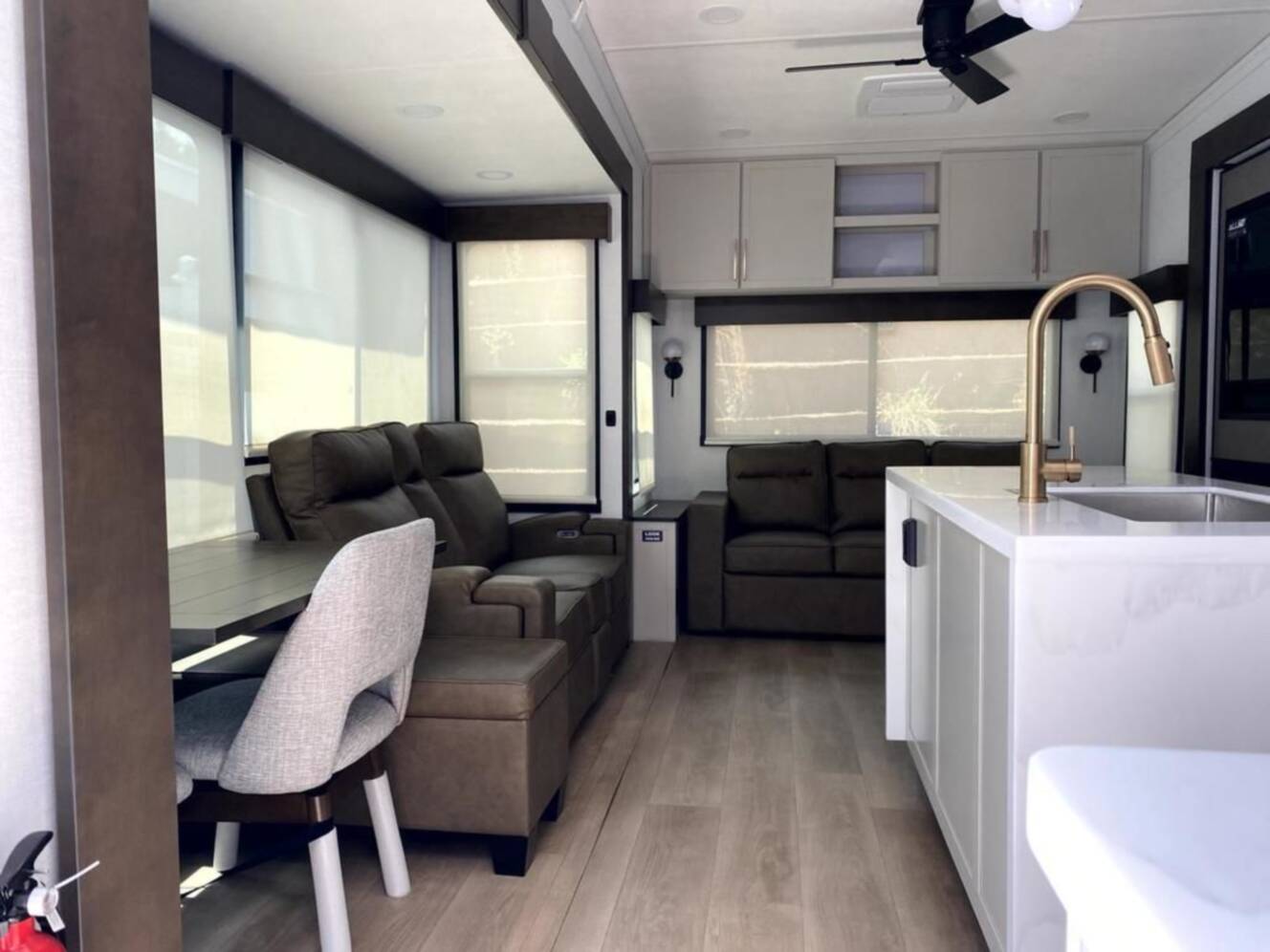A photo of this 2027 Alliance Rv Paradigm 310RL