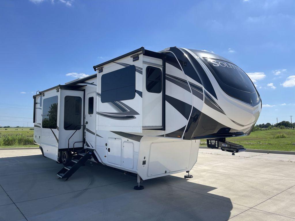 2024 Grand Design Solitude 380FL in sanger TX