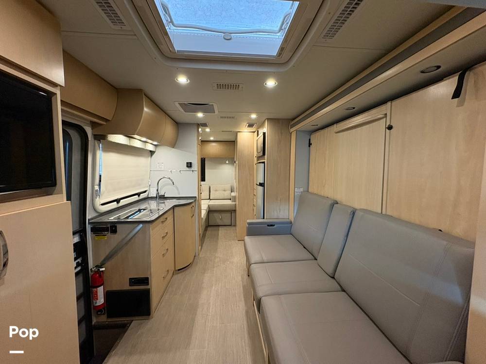 2017 Leisure Travel Unity U24FX in kent WA