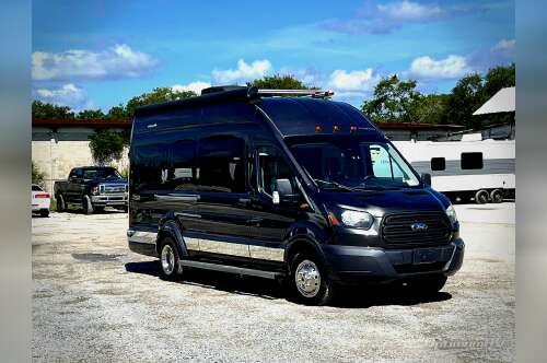 2018 Winnebago Paseo 48P in mims FL