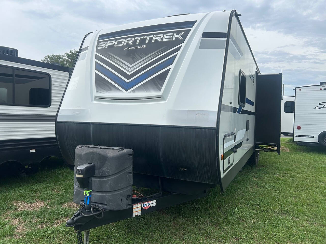 2021 Venture Rv Sporttrek 327VIK in ocala FL