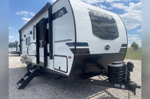 2026 Forest River Surveyor Legend 204MKLE in frederick CO