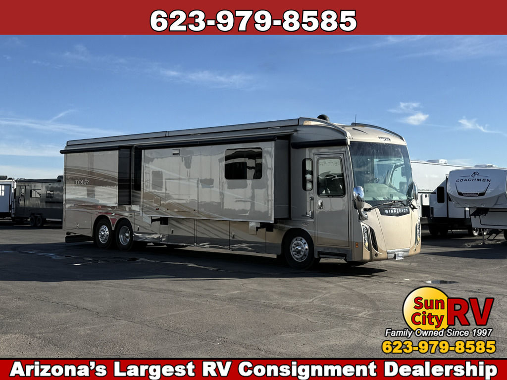 2017 Winnebago Grand Tour 45RL in peoria AZ
