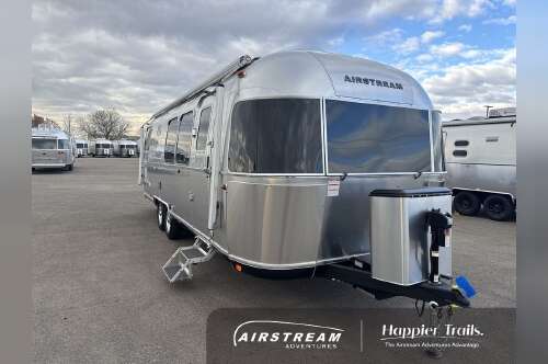 2026 Airstream Classic 28RB in caldwell ID