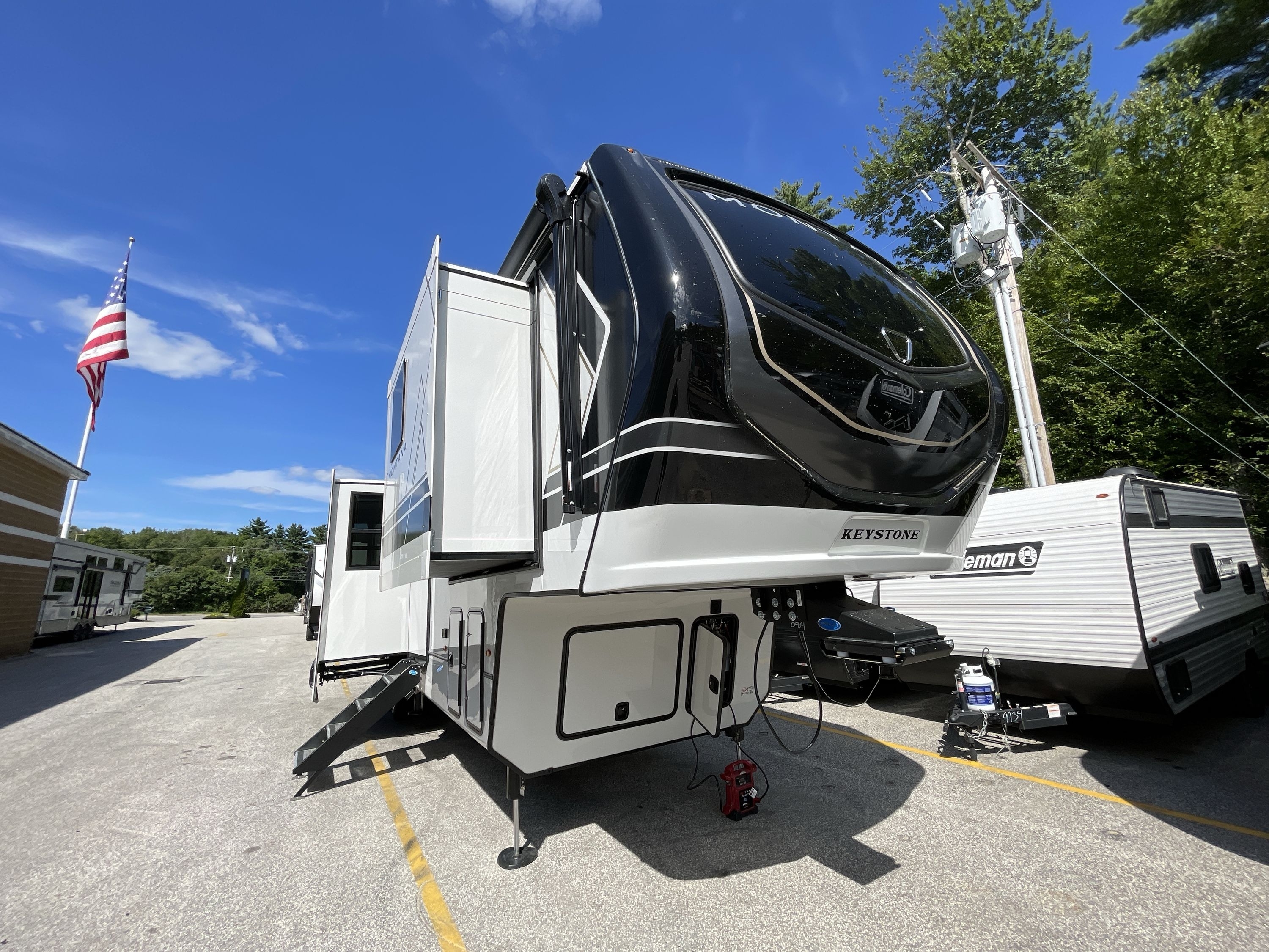 2026 Keystone MONTANA 3795FK in chichester NH