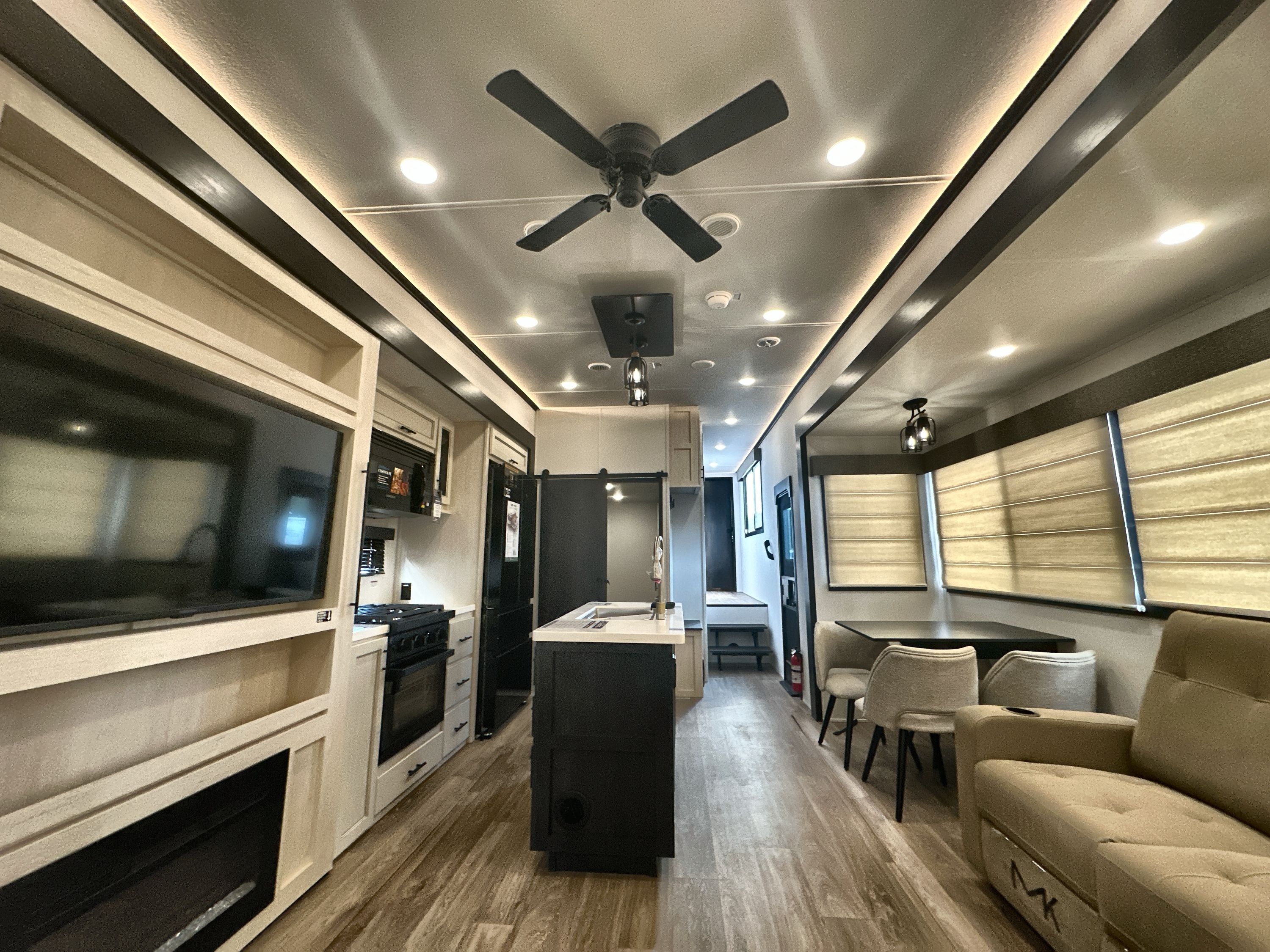 2027 Forest River SABRE 36FLX in houghton lake MI