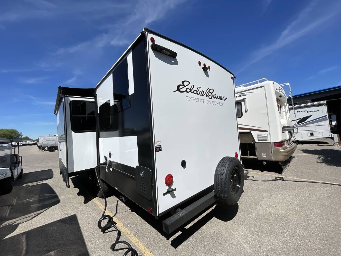 A photo of this 2027 Dutchmen EDDIE BAUER EXPEDITION 265RB