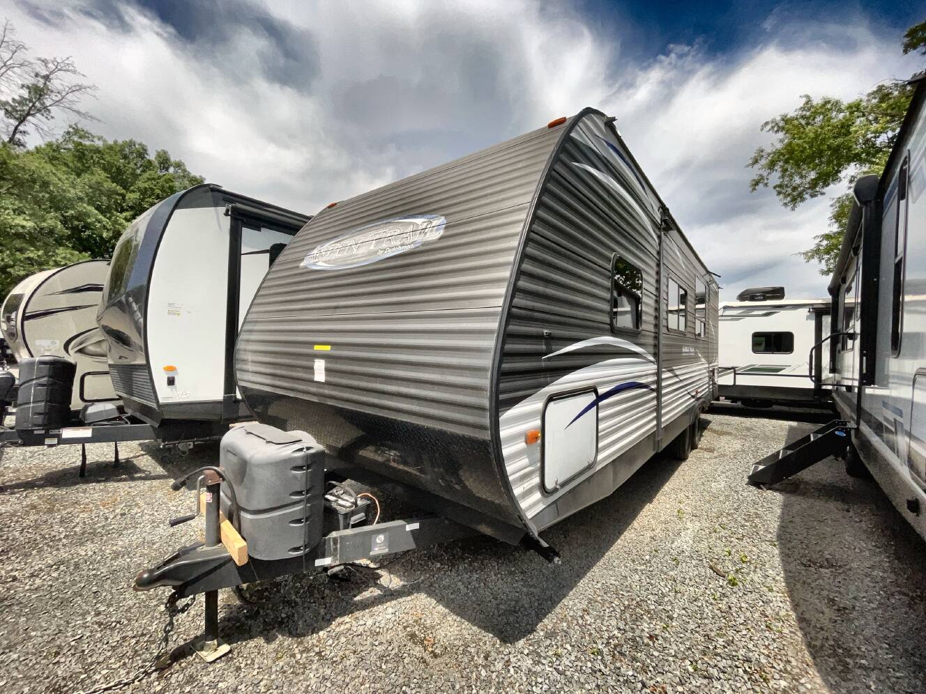 A photo of this 2017 Dutchmen ASPEN TRAIL 2750BHS