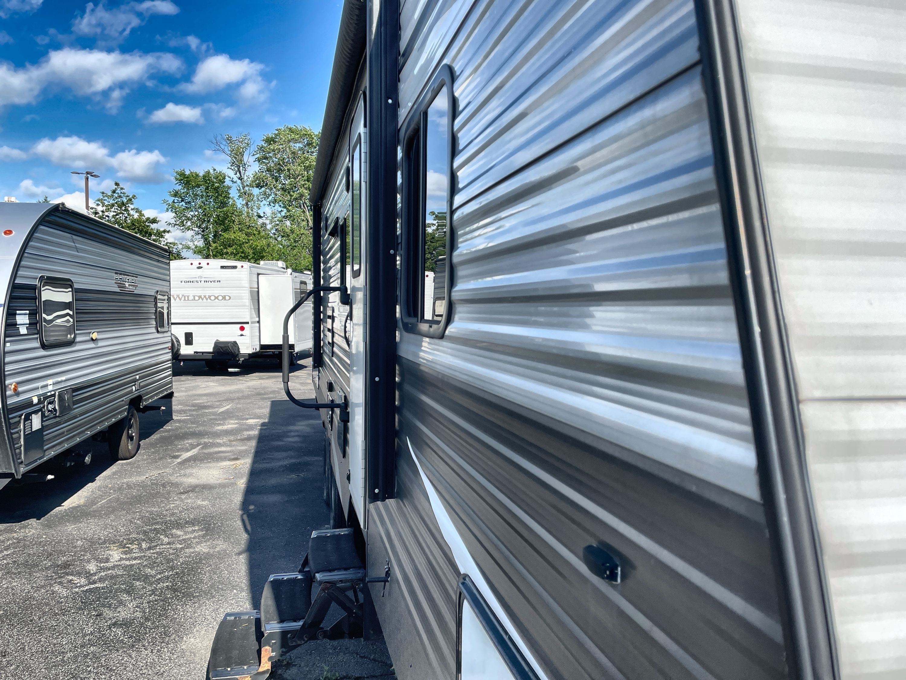 2019 Prime Time AVENGER ATI 27DBS in hamburg NY