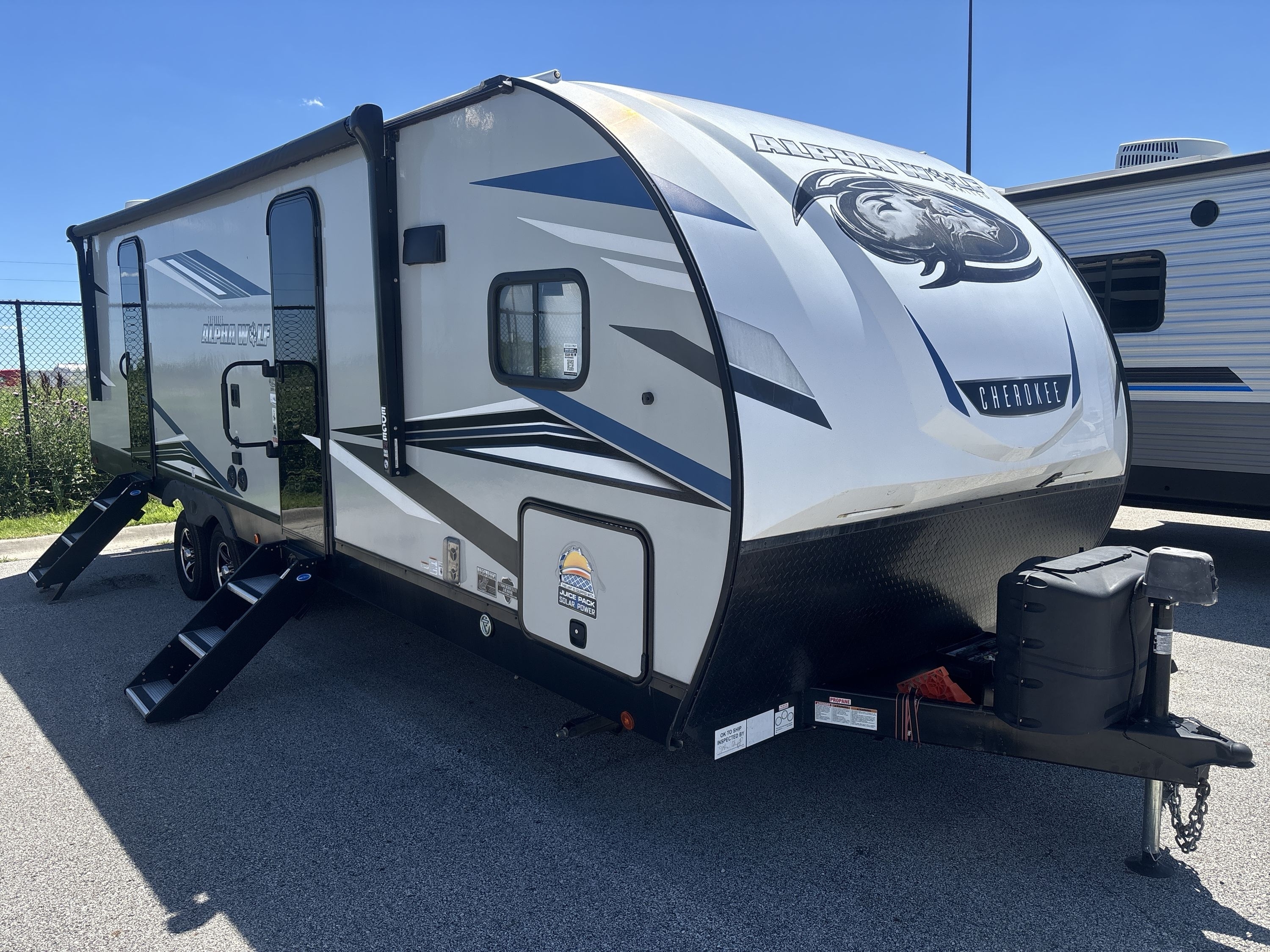 2022 Forest River ALPHA WOLF 28FK-L in council bluffs IA
