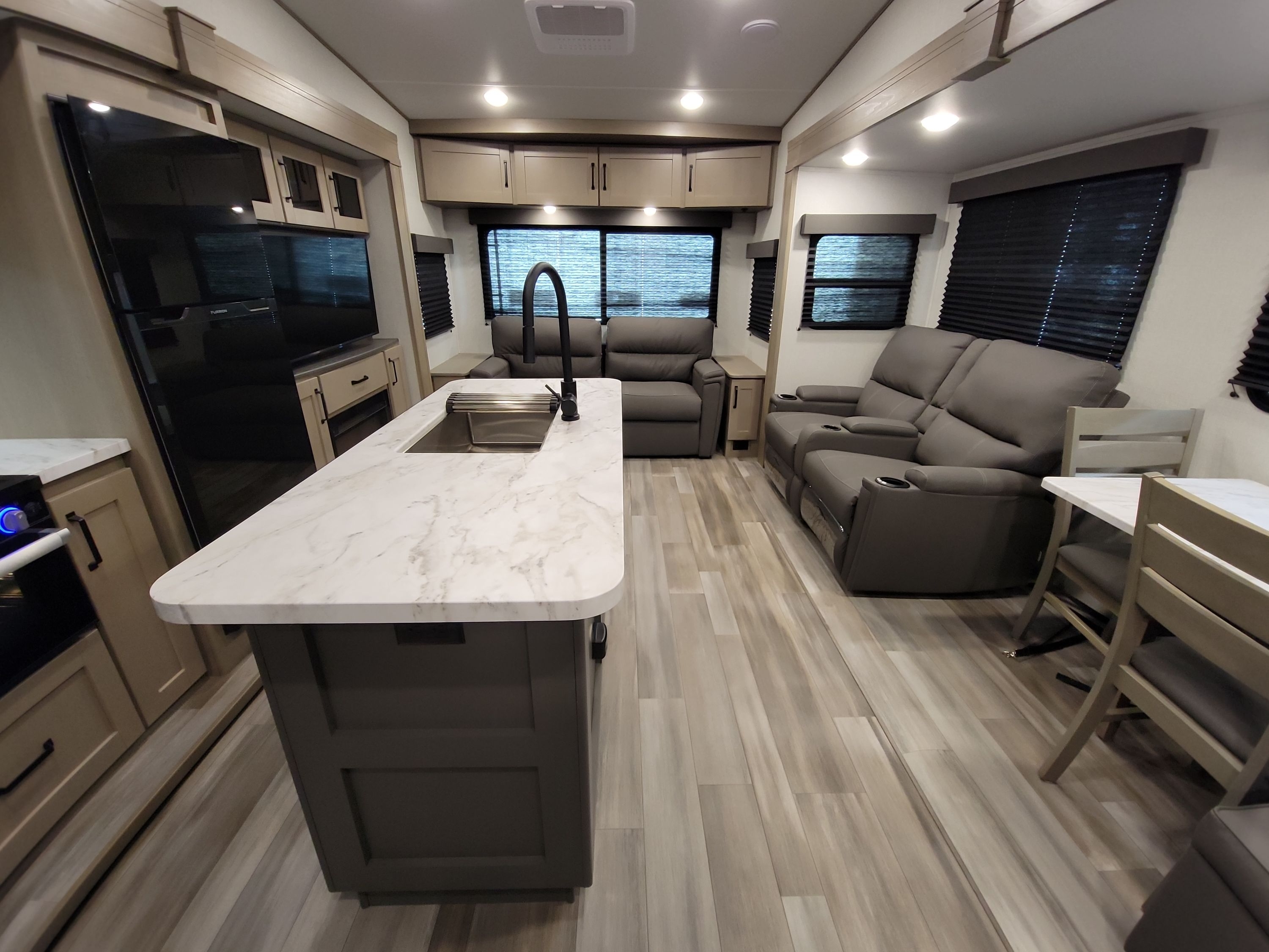 2024 Grand Design REFLECTION 100 SERIES 28RL in west hatfield MA