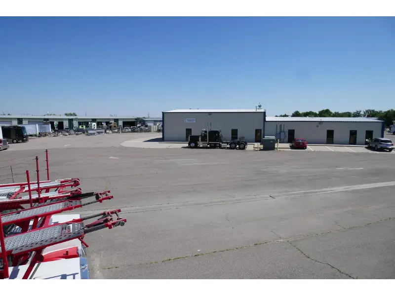 2005 PETERBILT 379