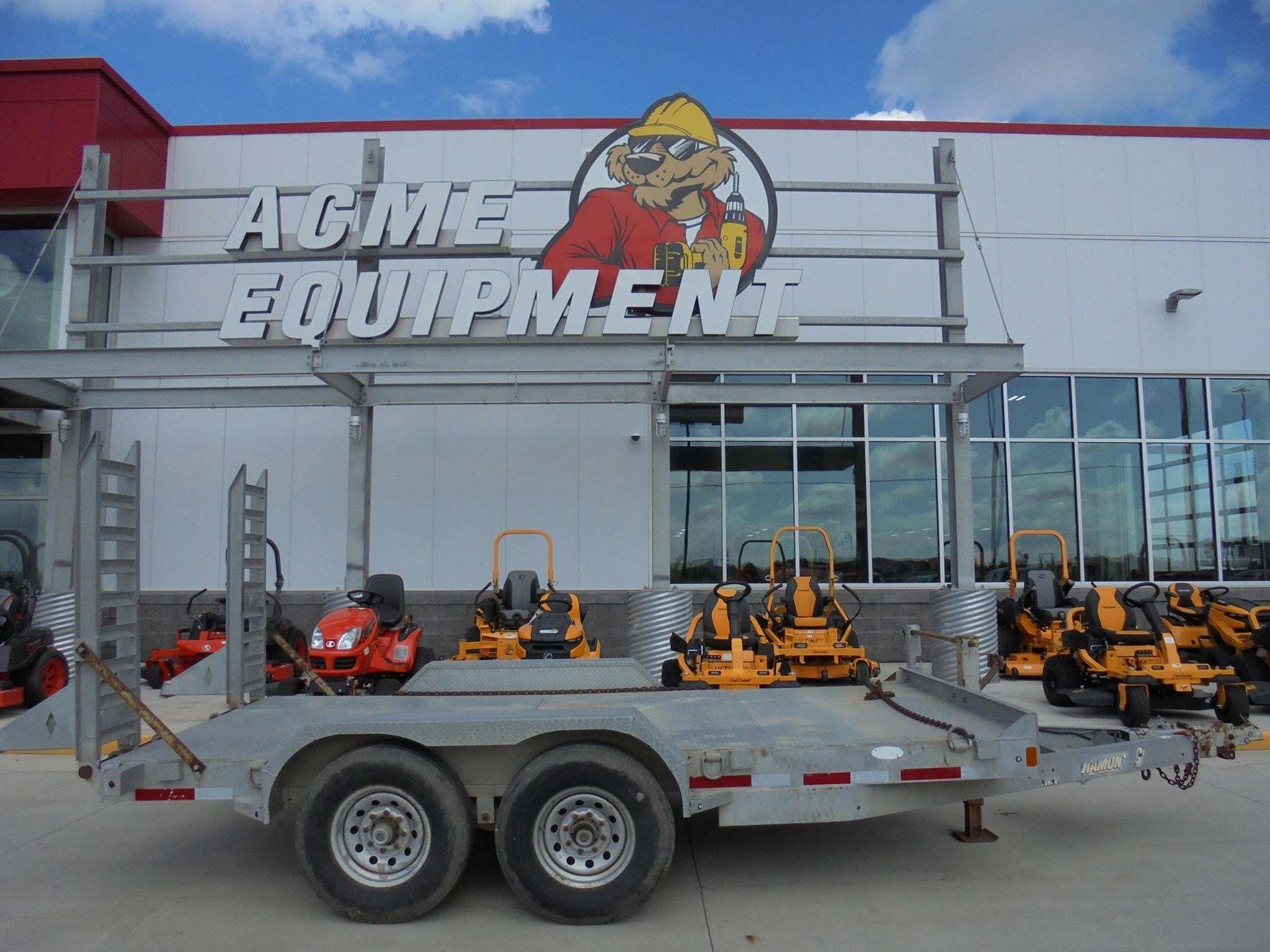 2015 DIAMOND C EEQ in Fargo, ND