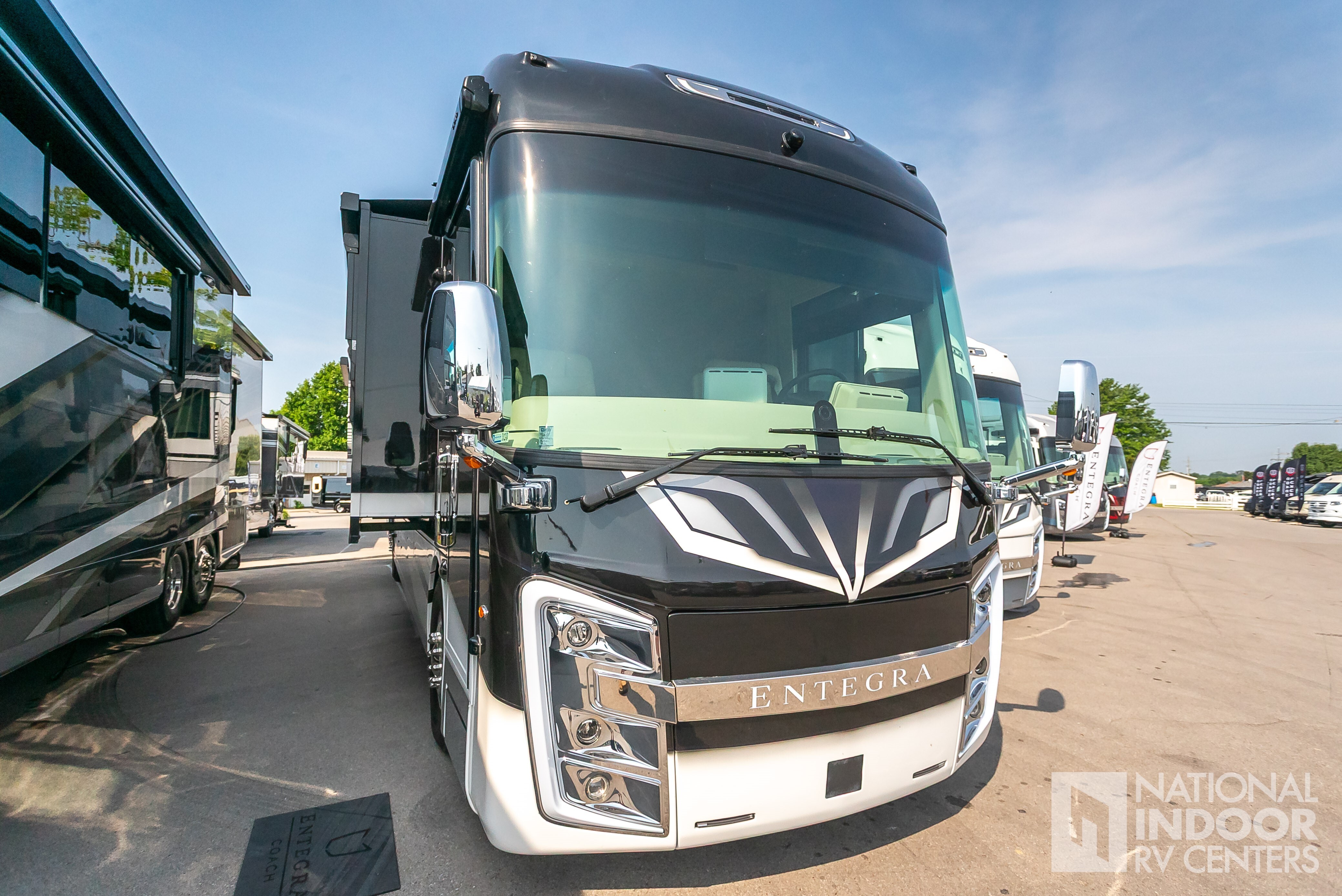 2026 Entegra Anthem 44V RV