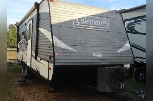 2018 Dutchmen Coleman Lantern - Conventional 202RD in st. george SC