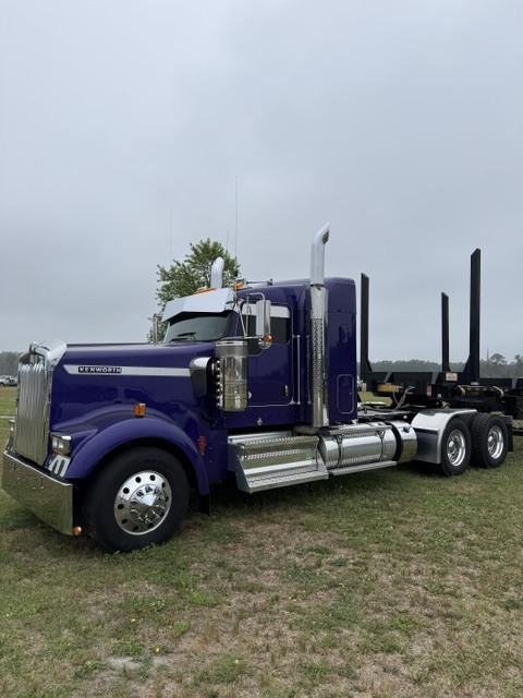2026 KENWORTH W900L AEROCAB AEROCAB in Washington, NC