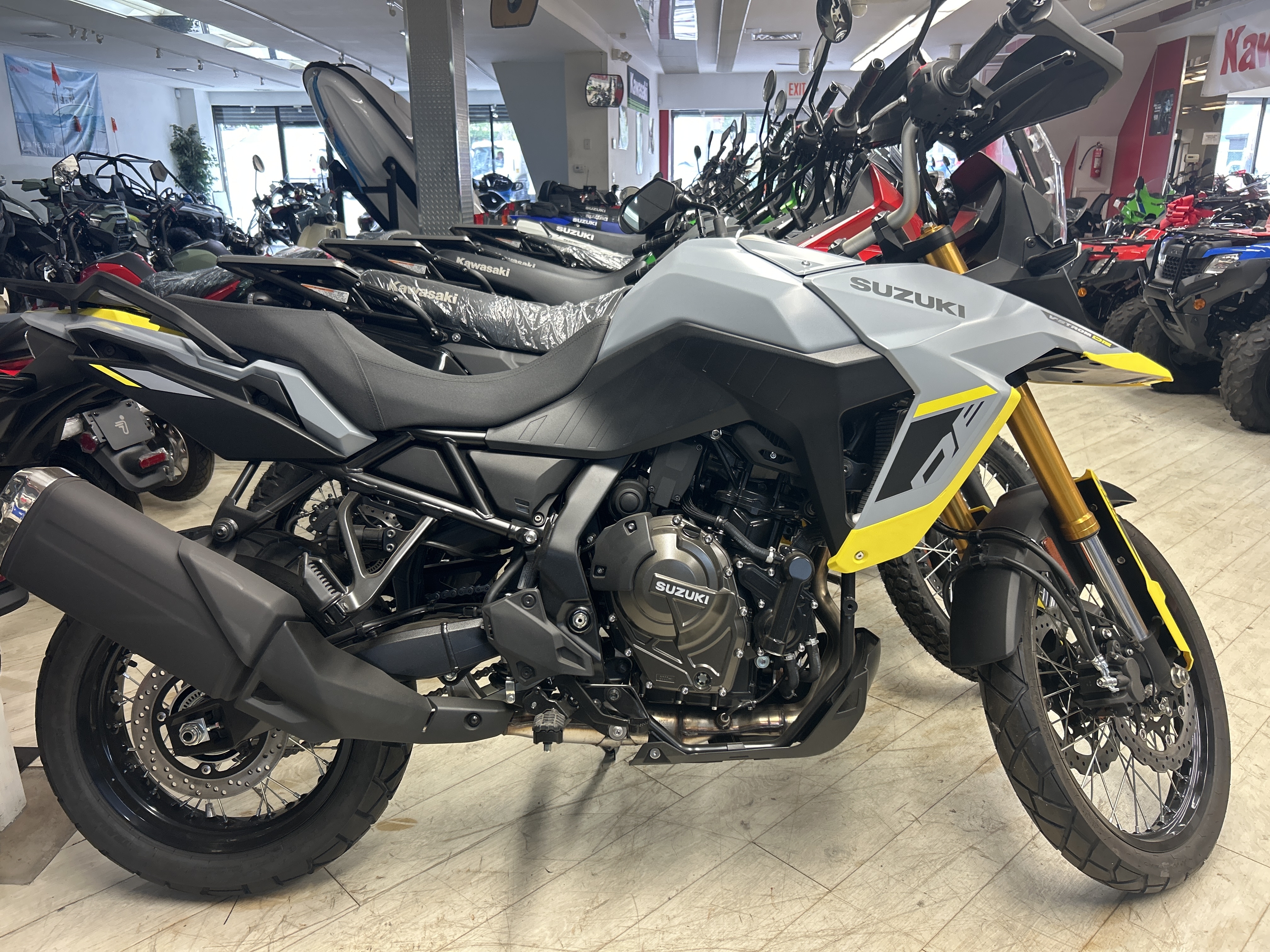 2023 Suzuki V-Strom 800DE 800DE in Staten Island, NY