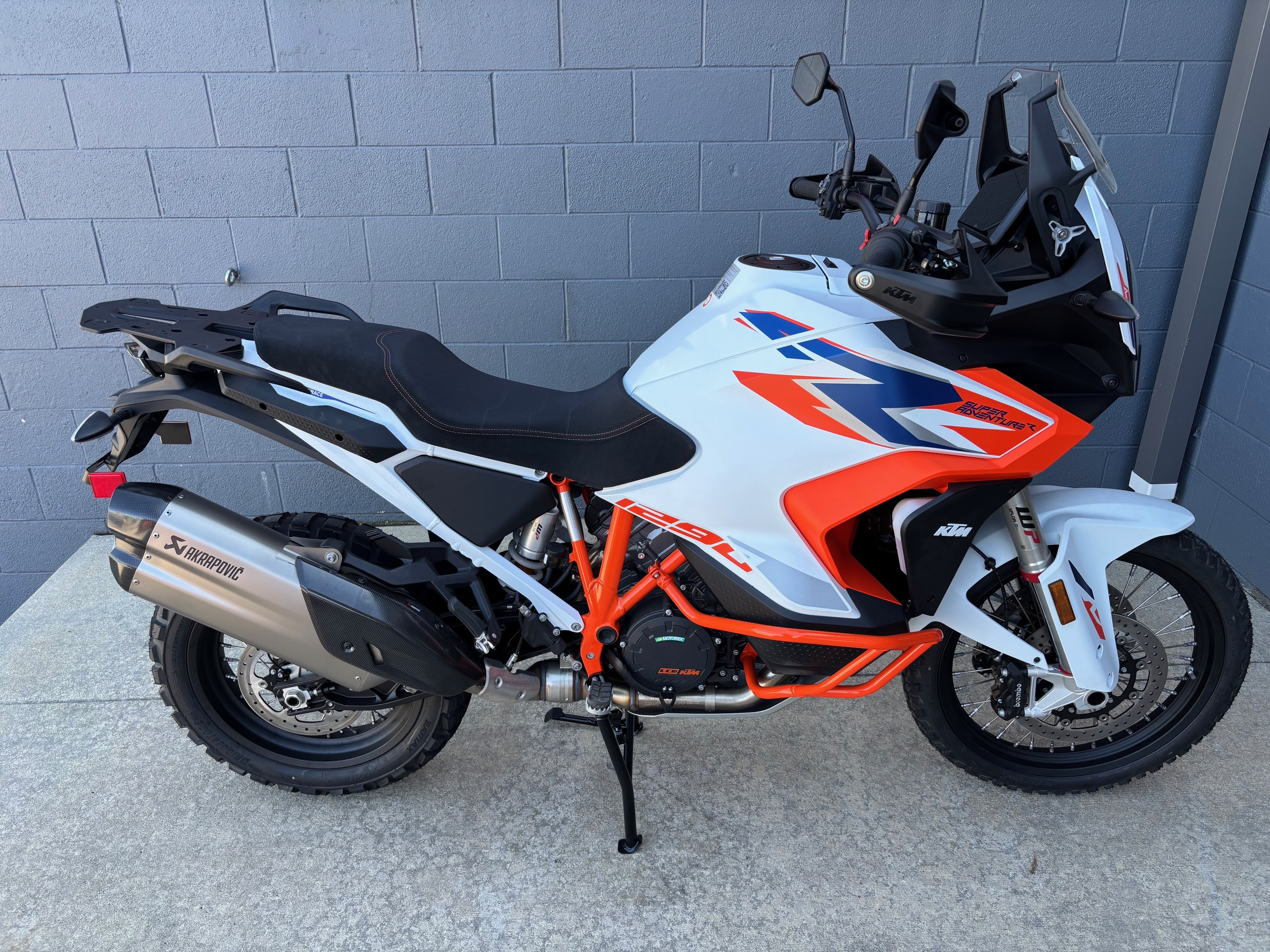 2024 KTM 1290 Super Adventure R + AKRAPOVIC SLIP ON 1290 R in Lafayette, IN