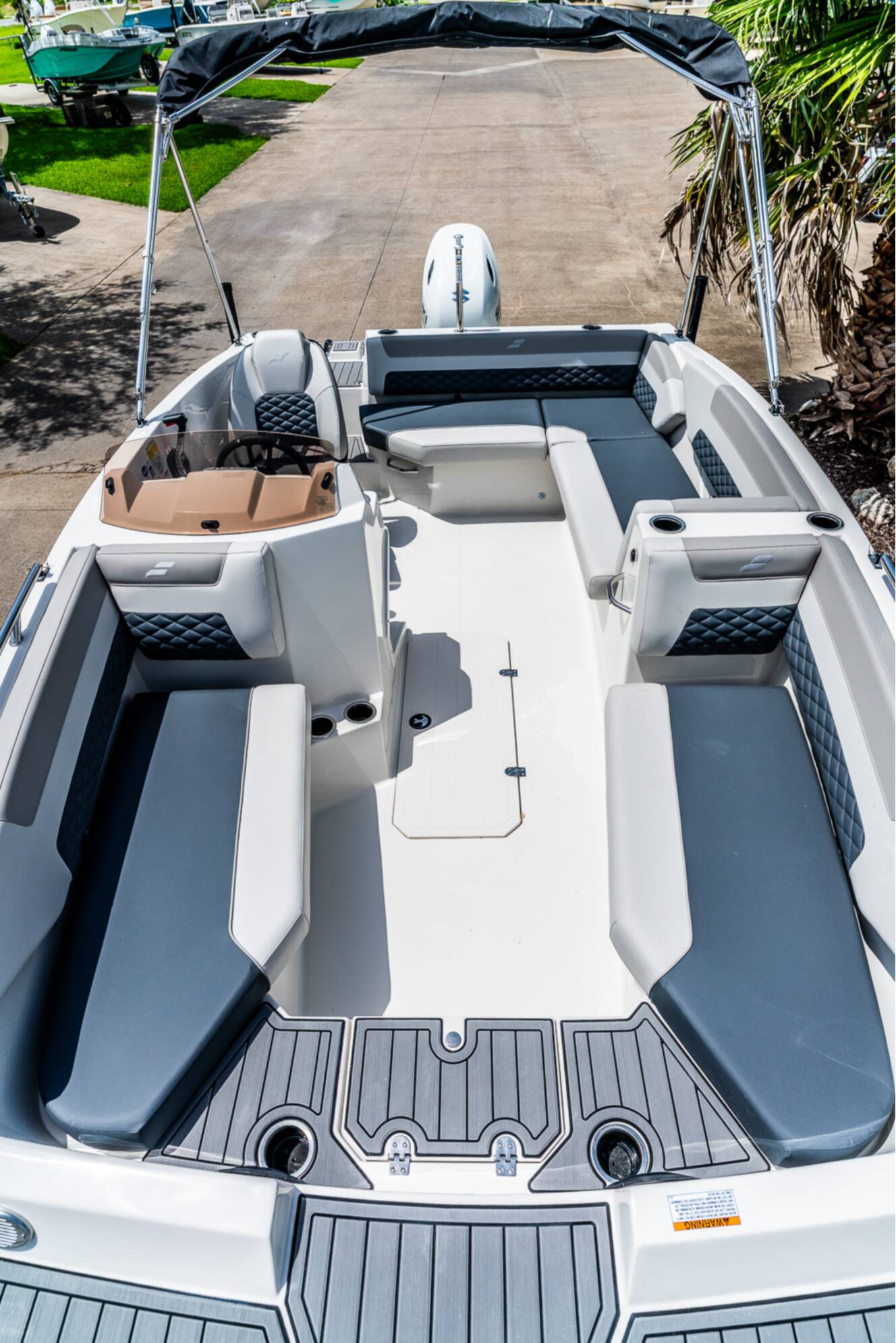 A photo of this 2026 Starcraft SVX