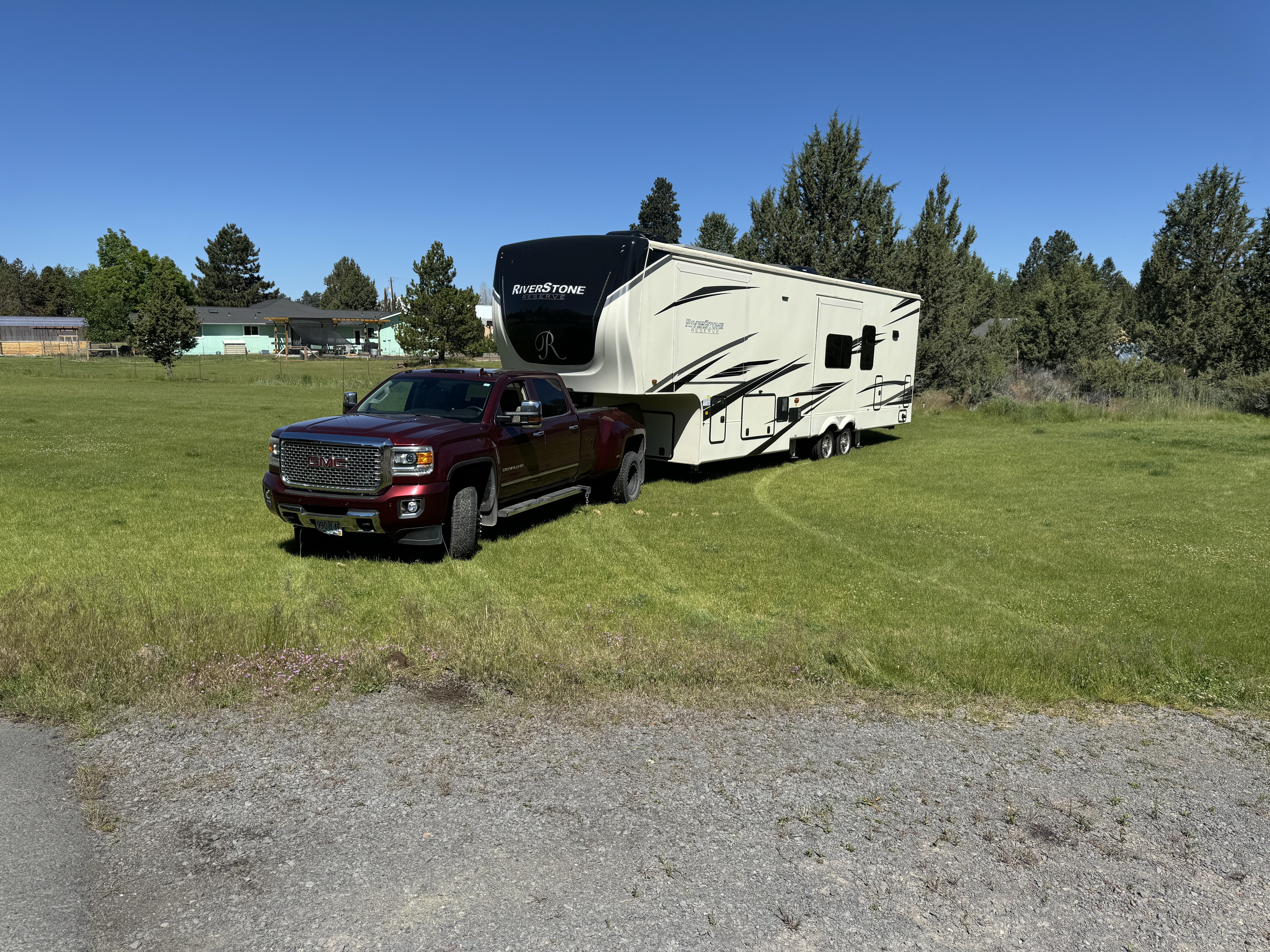 2021 Forest River RIVERSTONE RESERVE 3850RK RV
