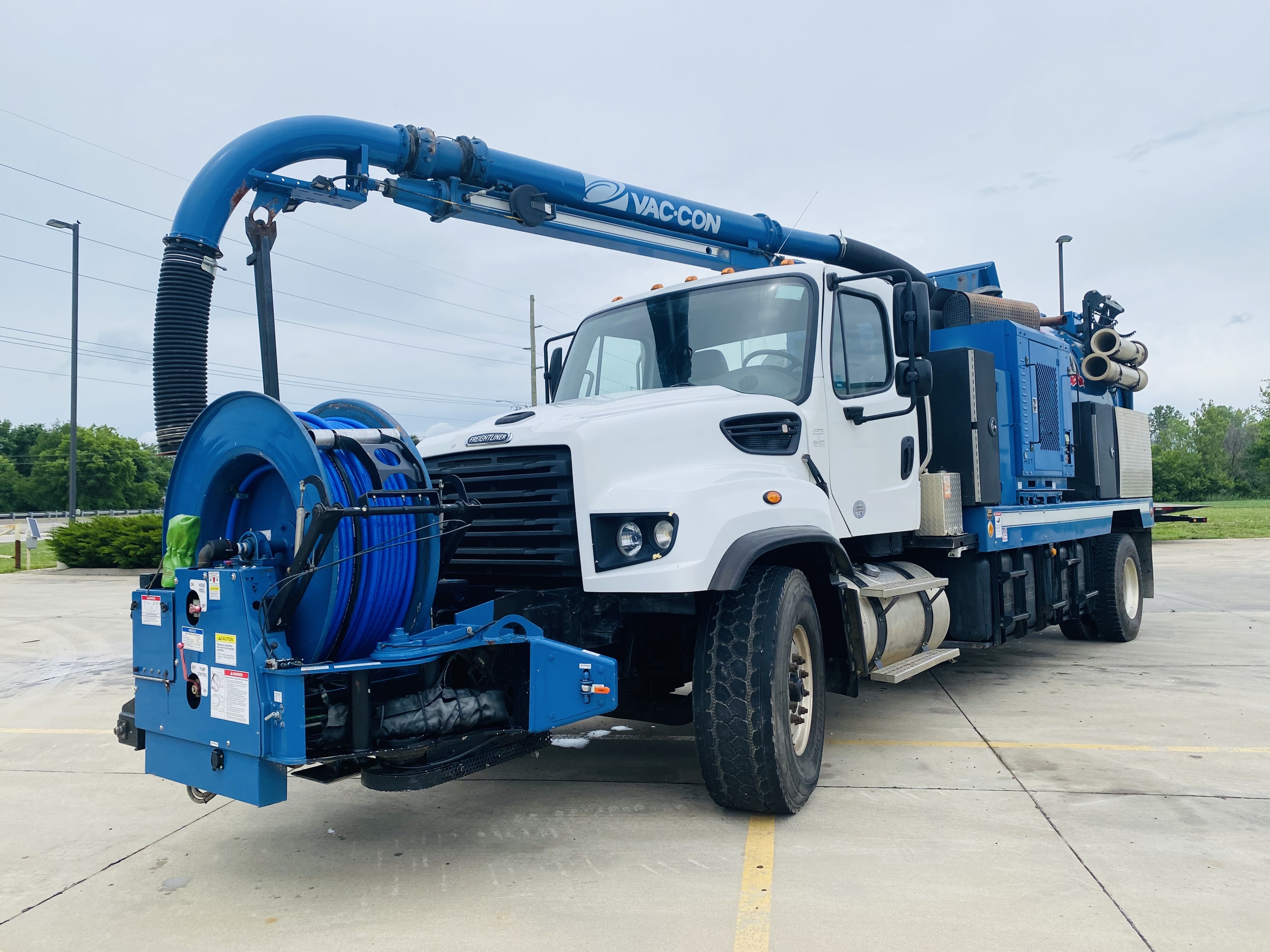 2016 VAC-CON V311 in Arlington, VT