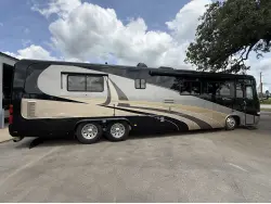 2001 MONACO EXECUTIVE 40 DS