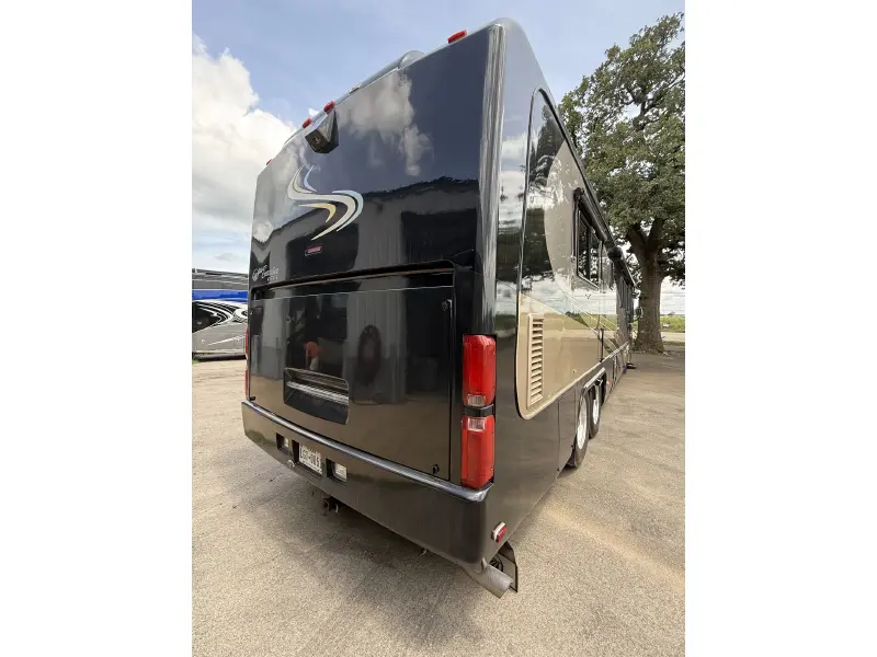 2001 MONACO EXECUTIVE 40 DS