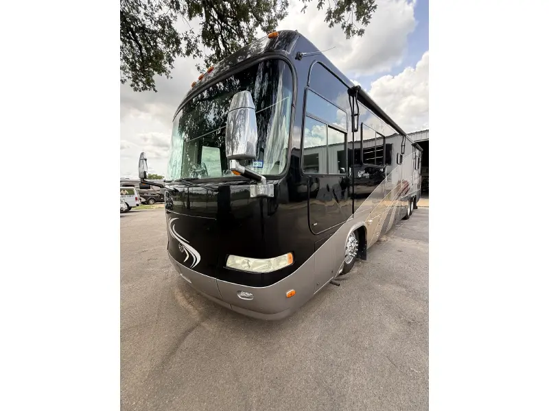 2001 MONACO EXECUTIVE 40 DS