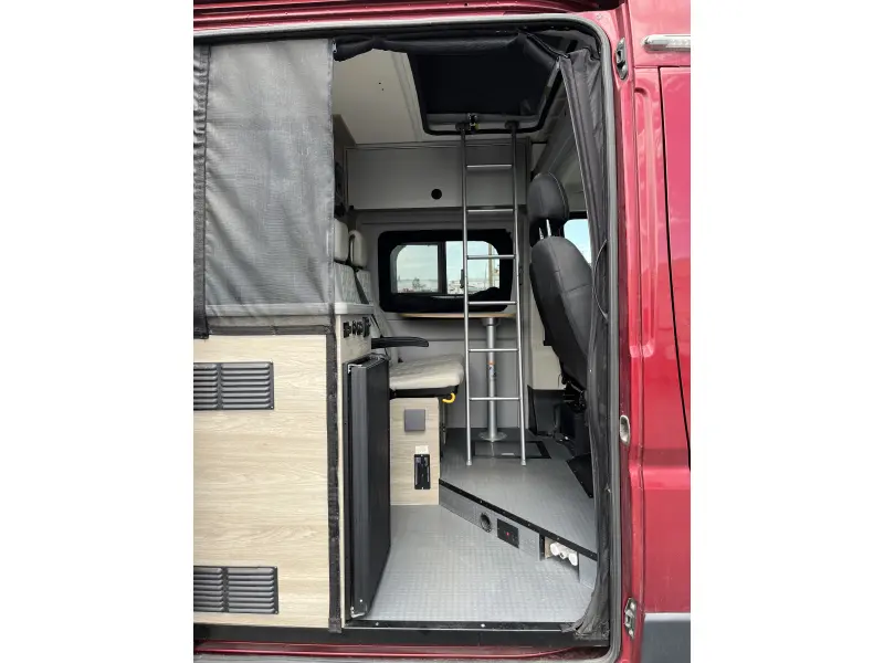 2022 WINNEBAGO SOLIS