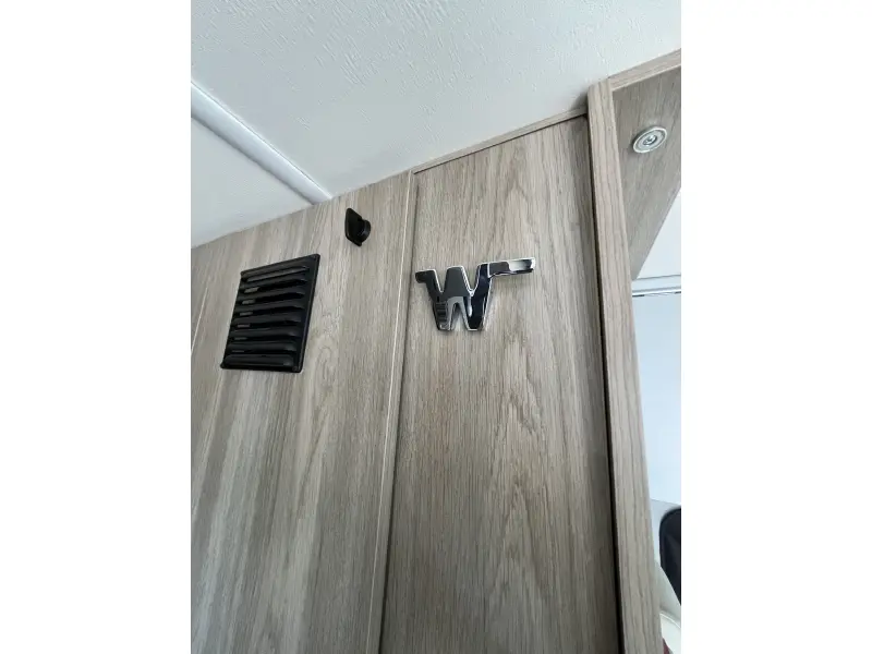 2022 WINNEBAGO SOLIS