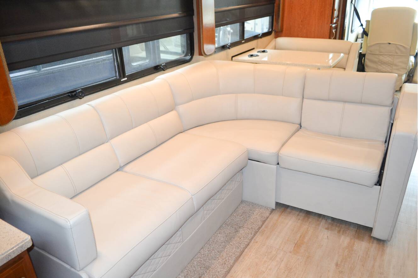 A photo of this 2018 Fleetwood SOUTHWIND 34C