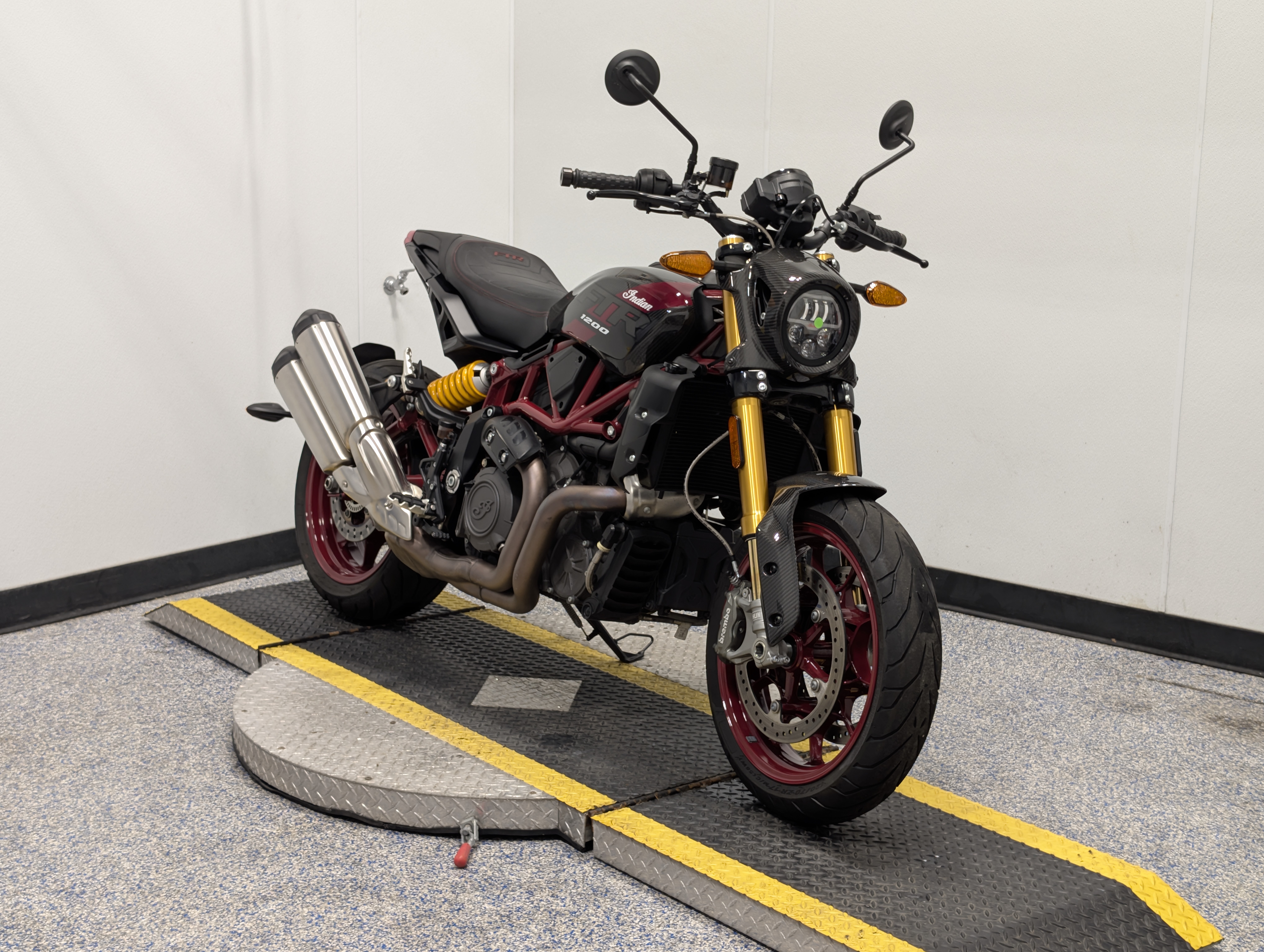 2024 Indian Motorcycle FTR R Carbon R CARBON in Auburn, MA