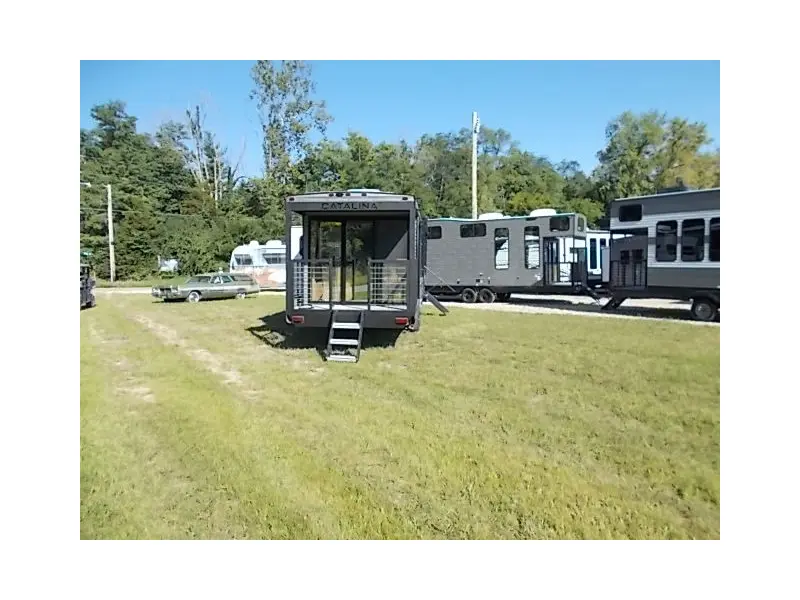 2025 Coachmen Catalina Legacy Edition 283EPIC