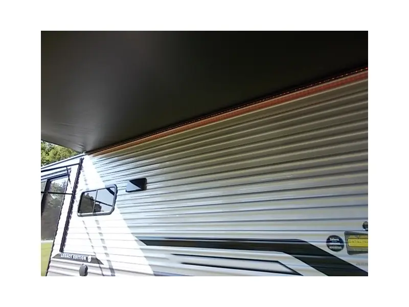 2025 Coachmen Catalina Legacy Edition 283EPIC