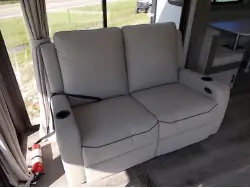 2025 Coachmen Catalina Legacy Edition 283EPIC