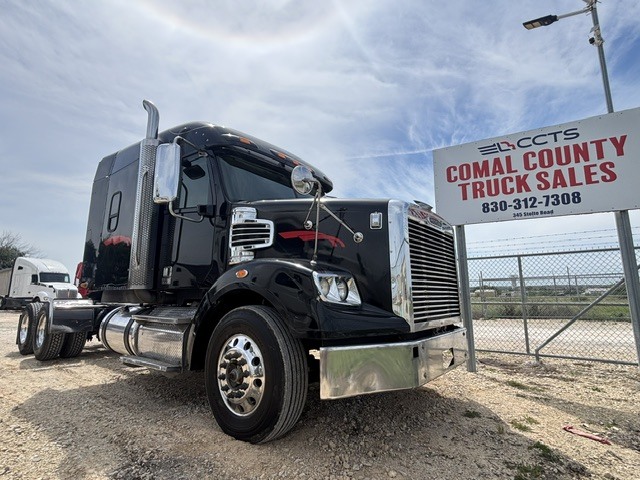 2016 FREIGHTLINER 122 SD in New Braunfels, TX