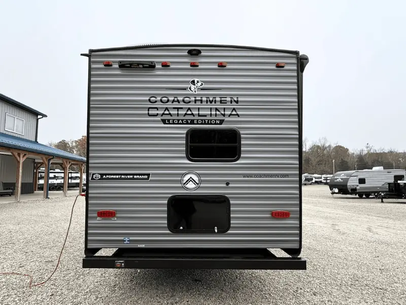 2026 Coachmen Catalina Legacy Edition 293TQBSCK