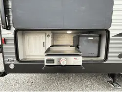2026 Coachmen Catalina Legacy Edition 293TQBSCK