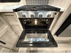 2026 Coachmen Catalina Legacy Edition 293TQBSCK