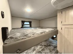 2026 Coachmen Catalina Legacy Edition 293TQBSCK