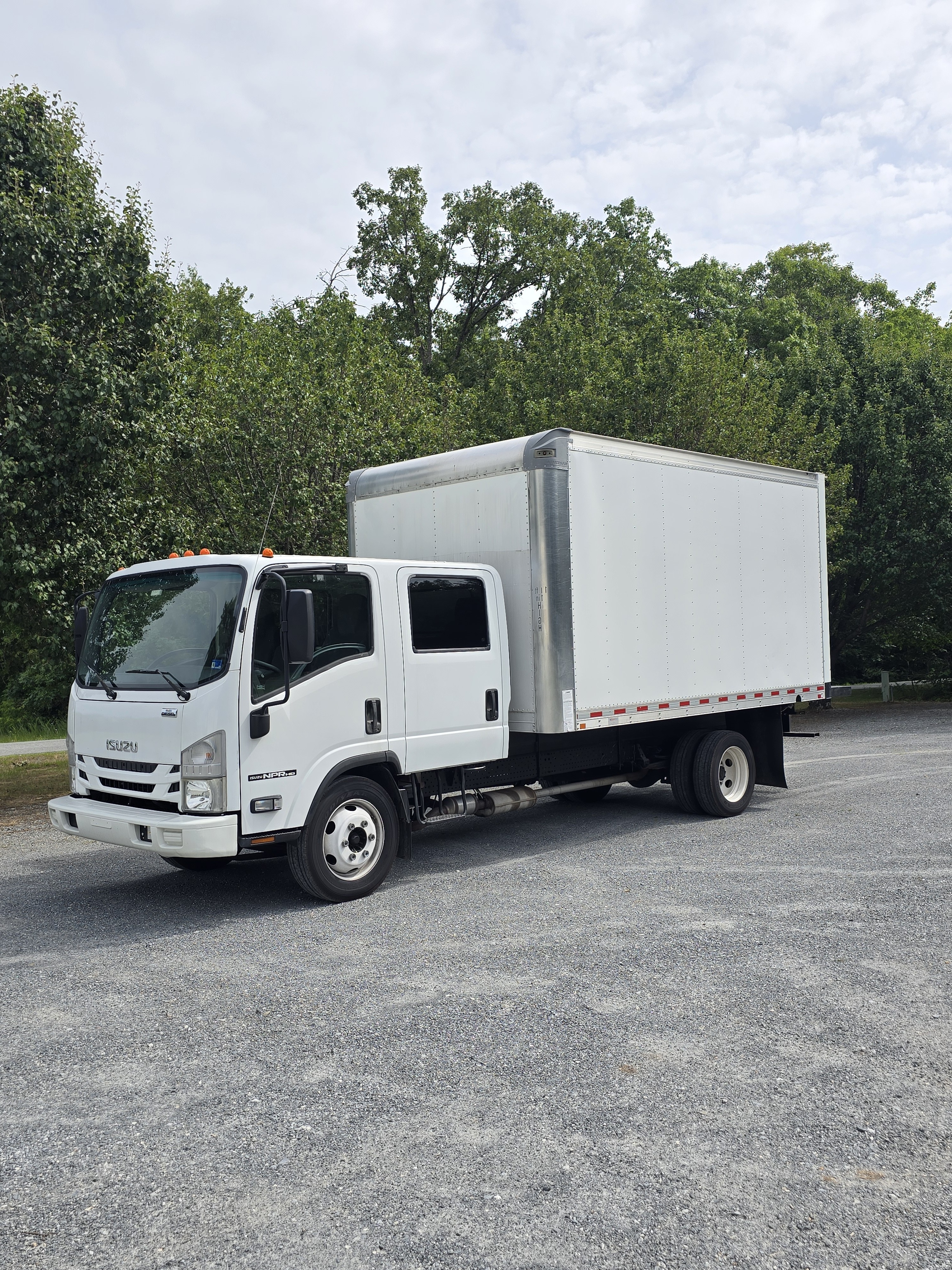 2021 ISUZU NPR HD in Altavista, VA