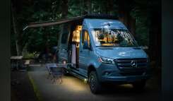 2022 Winnebago REVEL 44E RV