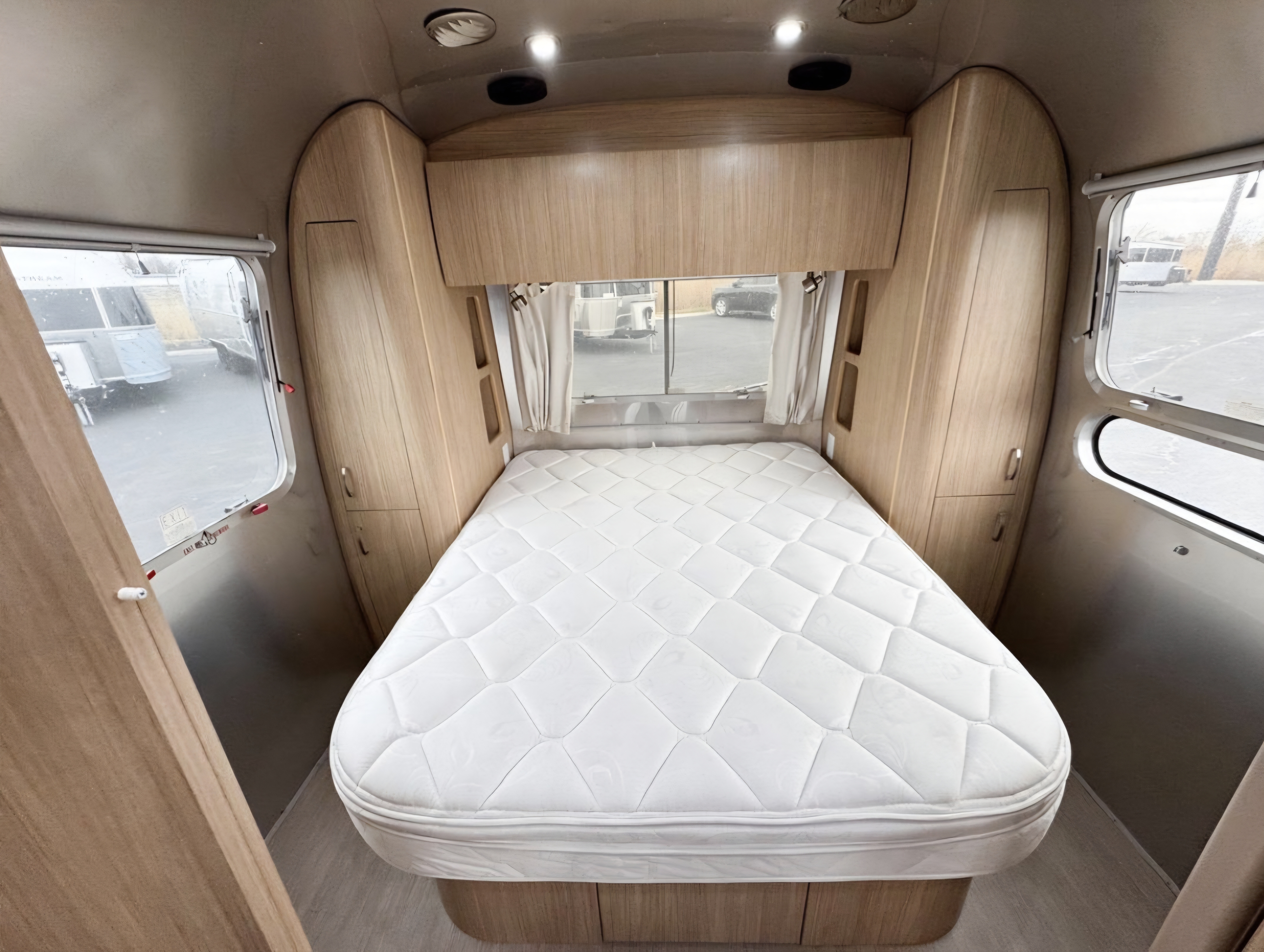 2019 Airstream FLYING CLOUD 30FB BUNK in louisville KY