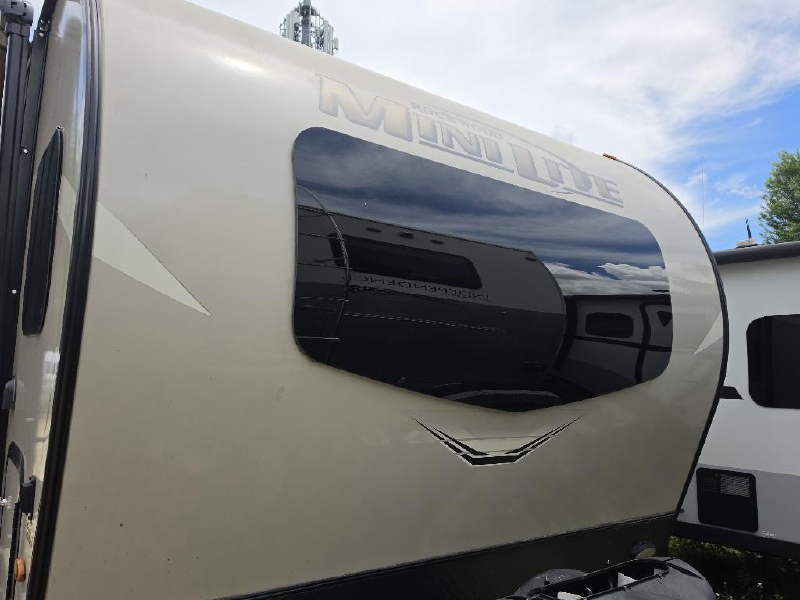 2020 FOREST RIVER ROCKWOOD LITE 2506S