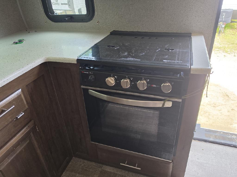 2020 FOREST RIVER ROCKWOOD LITE 2506S