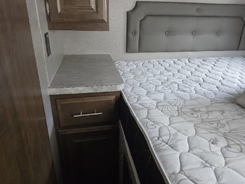 2020 FOREST RIVER ROCKWOOD LITE 2506S