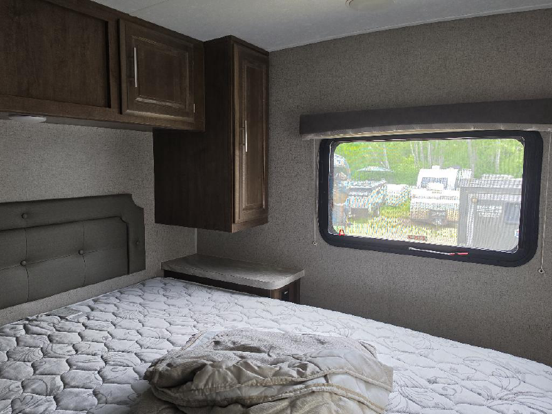 2020 FOREST RIVER ROCKWOOD LITE 2506S
